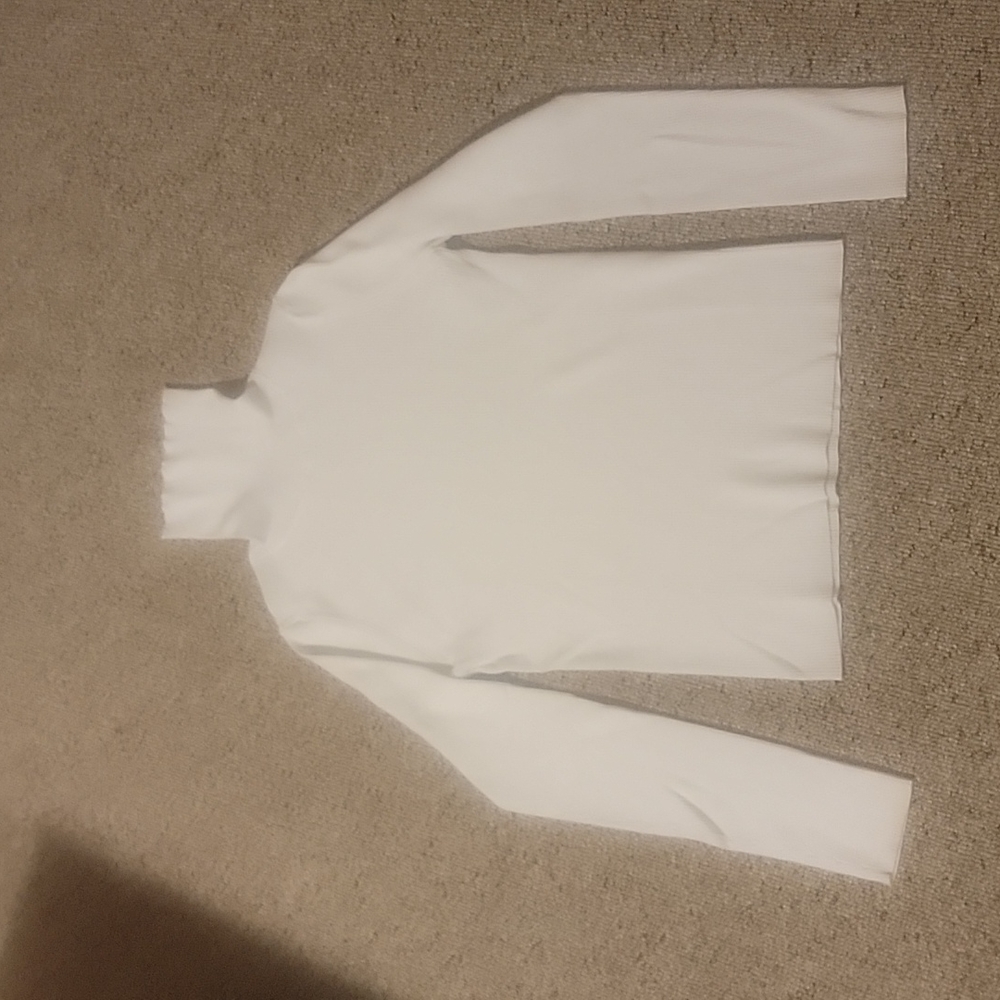 White Turtulneck